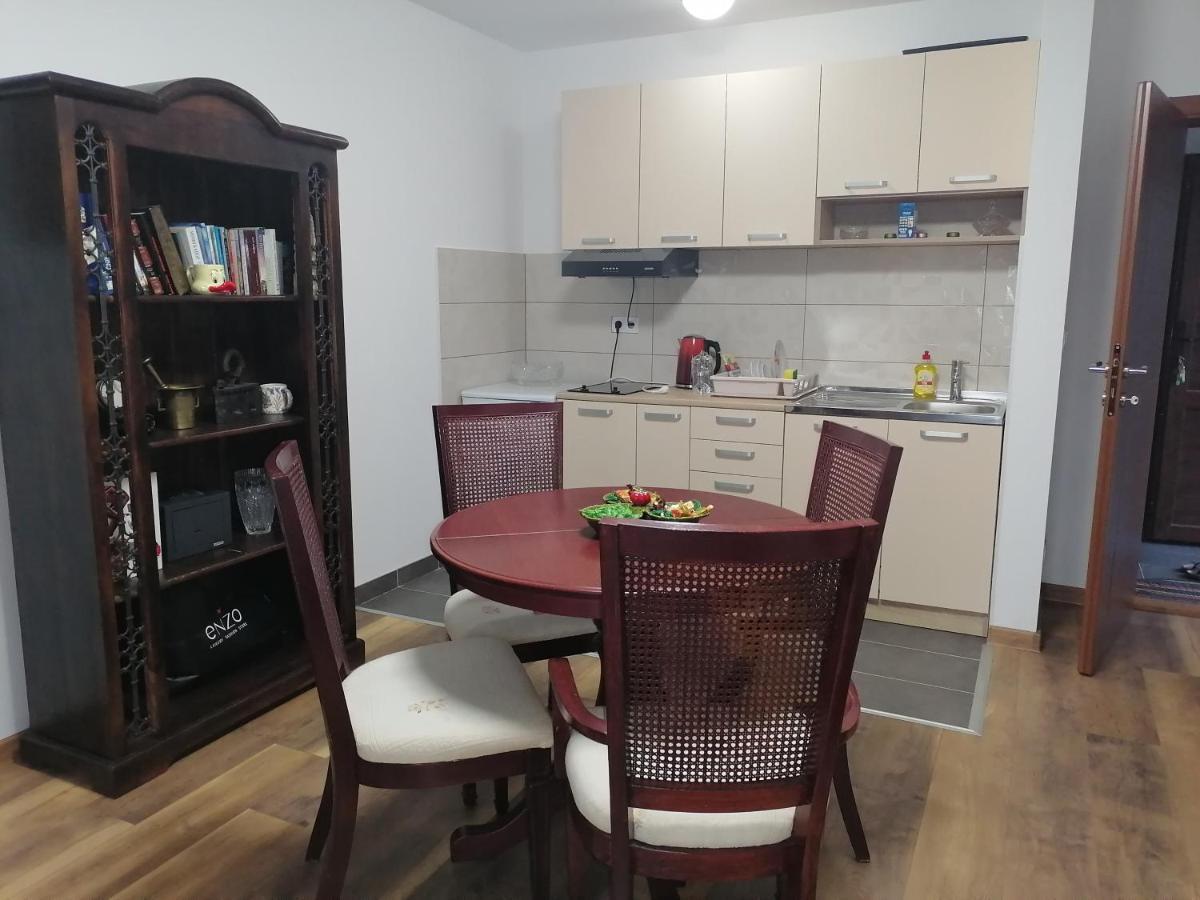 Apartman Sandrina 골루바츠 외부 사진